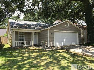 Main picture of 330 Misty Creek Dr