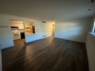 Main picture of 507 Columbia Dr