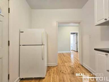 Main picture of 620-28 W Barry Ave