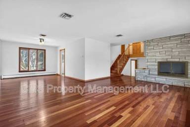 Main picture of 352 Rahway Rd