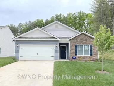 Main picture of 545 Ridgeview Ln