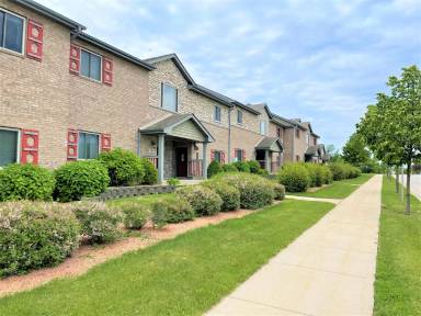 Main picture of 3231 3355 Howard Avenue 3900-3960