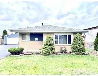 Main picture of 4508 W 124th St