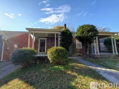Main picture of 515 S Barksdale St