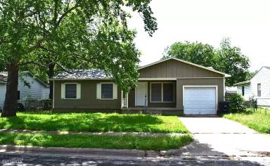 Main picture of 411 Patton Dr