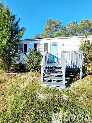 Main picture of 156 Dudley Ln
