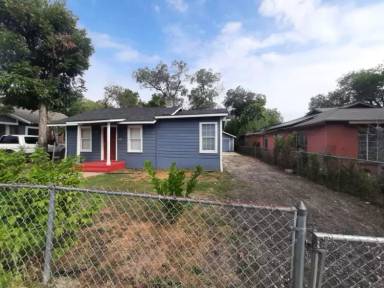 Main picture of 1127 W Ridgewood Ct