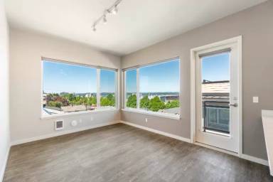 Main picture of McCormick View Apartments