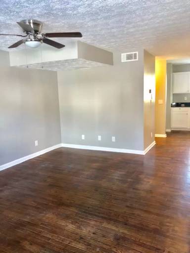 Main picture of 1901 Dunlap Ave