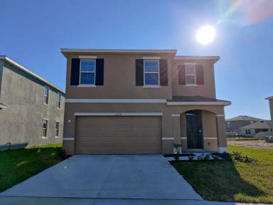 Main picture of 10524 Penny Gale Loop