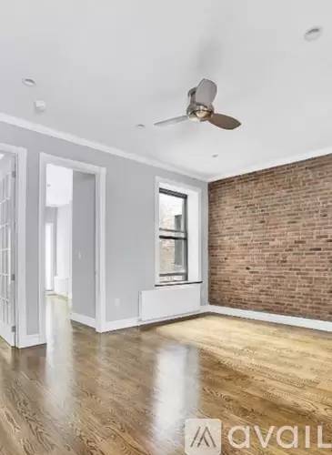 Main picture of 445 W 50th St