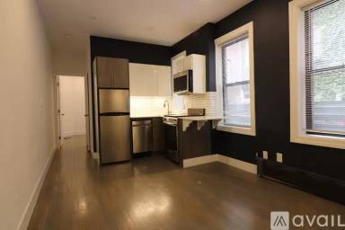 Main picture of 24 Phillips St