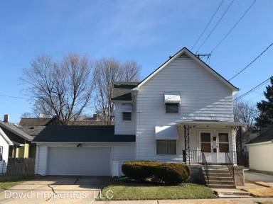 Main picture of 104 S Clayton St