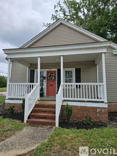 Main picture of 605 Round St