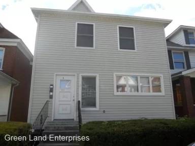 Main picture of 809 N 2nd St