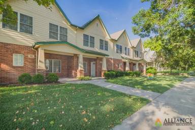 Main picture of 801 Bluemont Ave