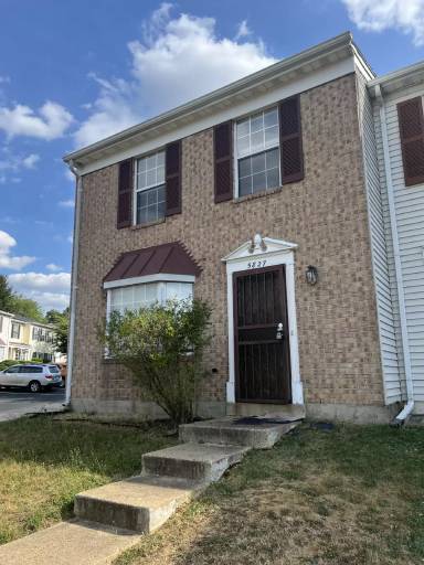 Main picture of 5827 Suitland Rd