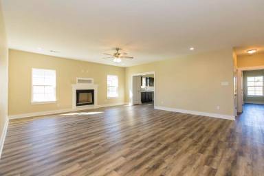 Main picture of 3712 Red Maple Way