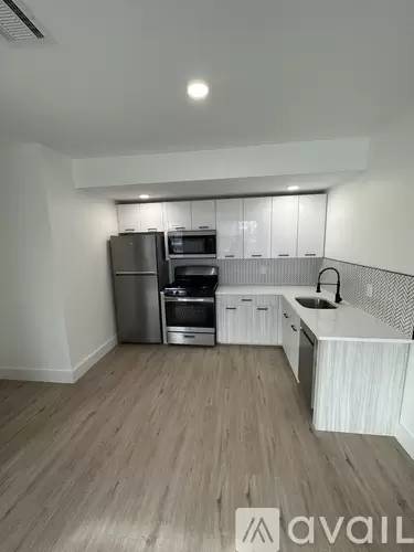 Main picture of 205 Mount Vernon Ave