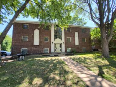 Main picture of 2624 Roseland Ter