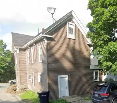 Main picture of 10 Highland Ave