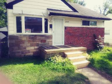 Main picture of 22419 Eaton St