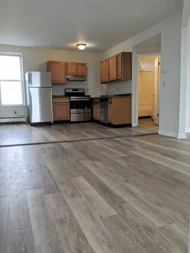 Main picture of 300 Morton Ave