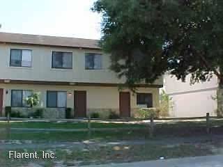 Main picture of 12034 - 12040 Tift Cir