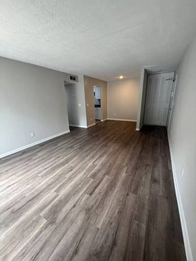 Main picture of 405 Orchard Trace Ln
