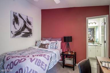 Main picture of 10035 Dabney Dr