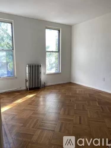Main picture of 338 56th St