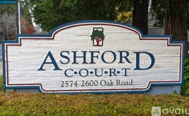 Main picture of 2582 Oak Rd