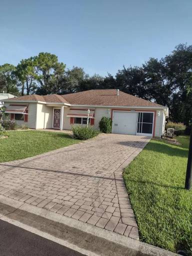 Main picture of 2766 Privada Dr
