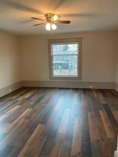 Main picture of 418 Waukazoo Ave
