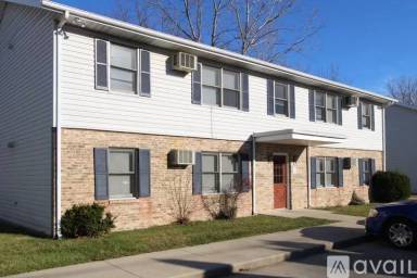 Main picture of 111 E Streeter Ave