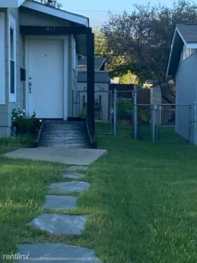 Main picture of 417 Basswood Dr