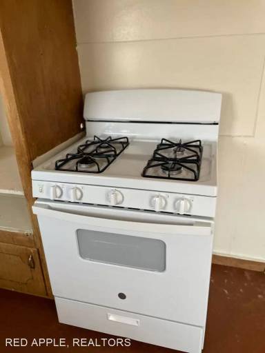 Main picture of 5301 Questa Dr