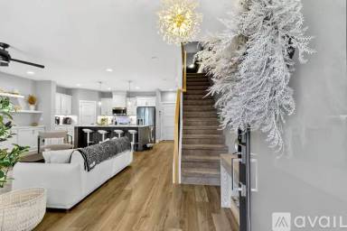 Main picture of 11903 NE 109th Way