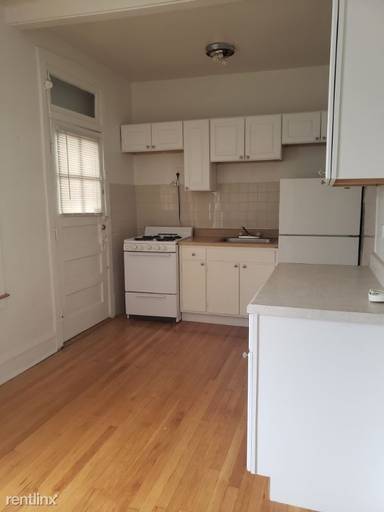 Main picture of 5001 N Damen & 1960 Argyle St Apartments