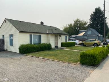 Main picture of 301 S McDonald Rd