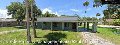 Main picture of 60 E Bayshore Dr