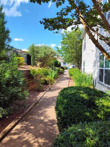 Main picture of 8020 Tremaine Ct