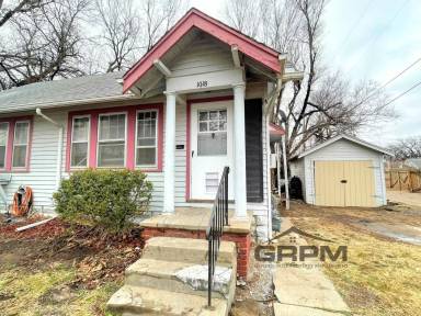 Main picture of 1018 N Maple St