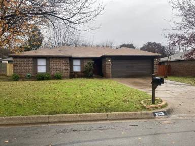 Main picture of 6508 Cliffside Dr