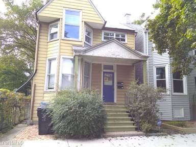 Main picture of 3434 N Paulina St