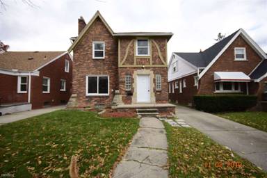 Main picture of 9348 Courville St