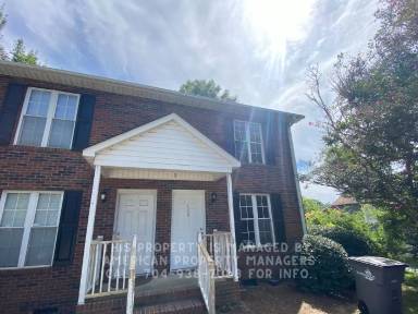 Main picture of 1906 Lane St