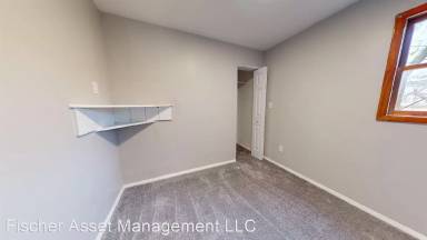 Main picture of 7501 Neville Ave
