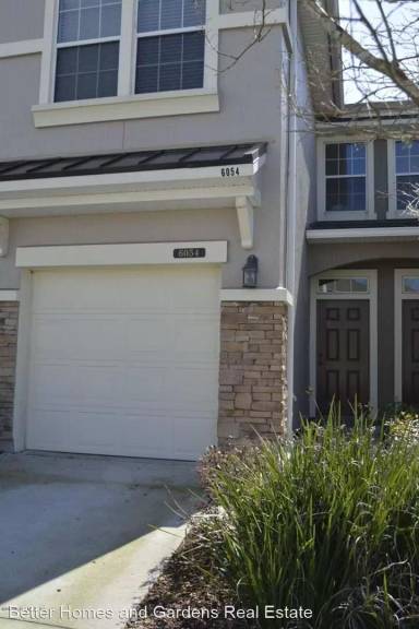 Main picture of 6054 Bartram Village Dr