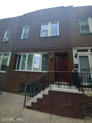 Main picture of 2126 S Norwood St
